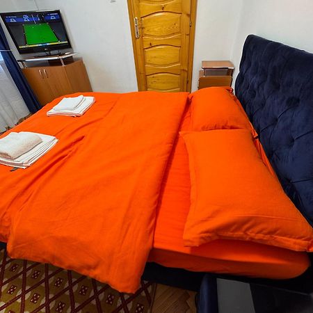 Linen Tree Apartment Байле Херкулане Екстериор снимка