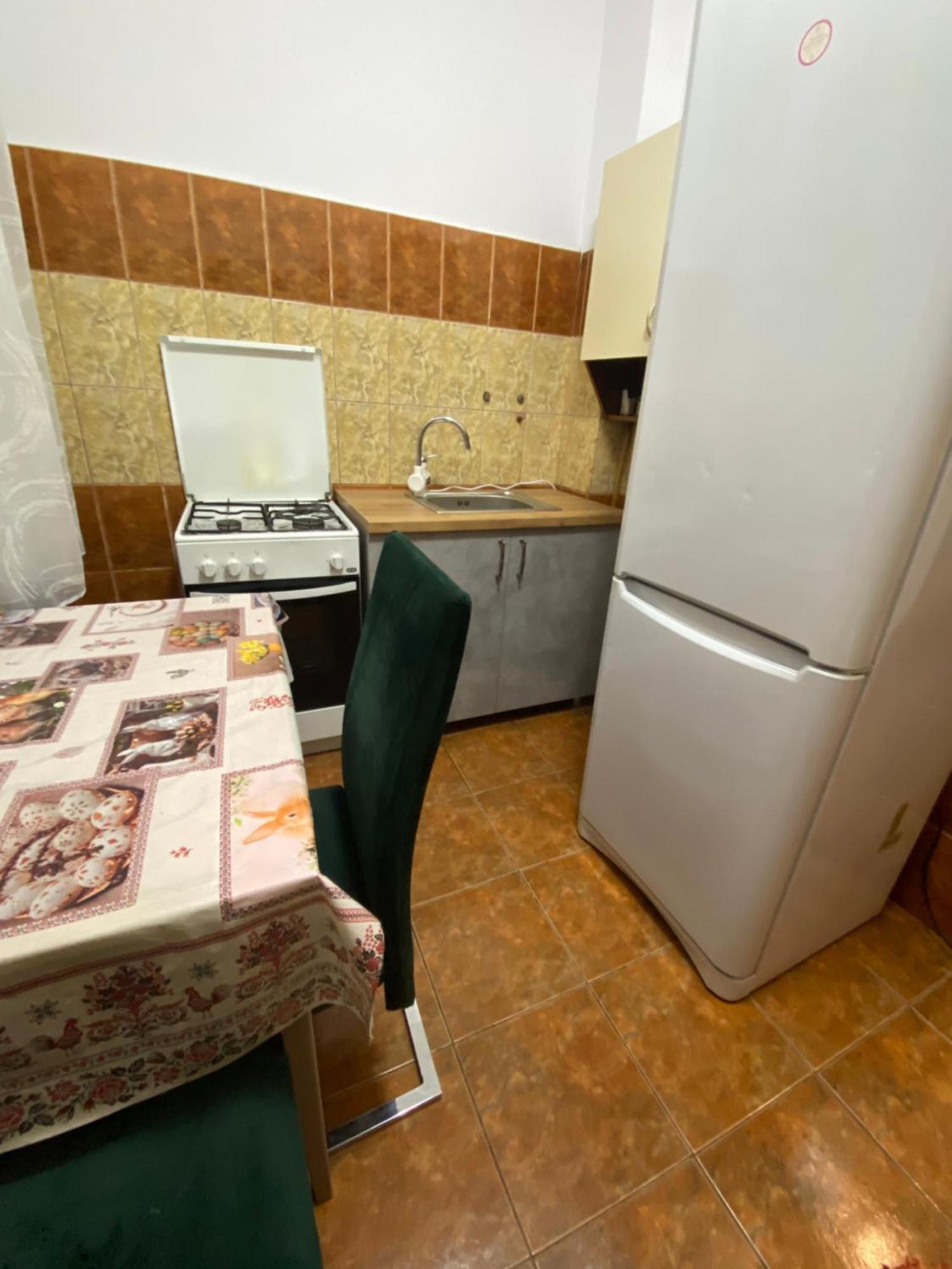 Linen Tree Apartment Байле Херкулане Екстериор снимка
