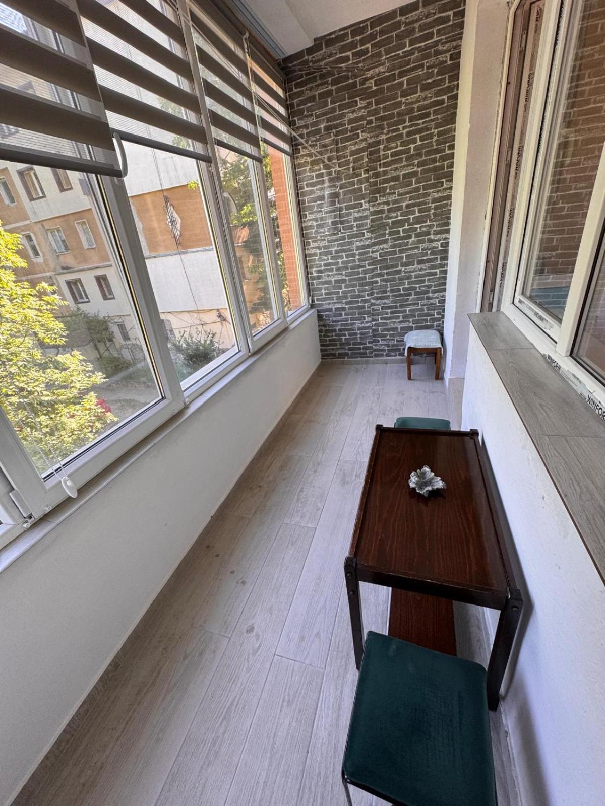 Linen Tree Apartment Байле Херкулане Екстериор снимка